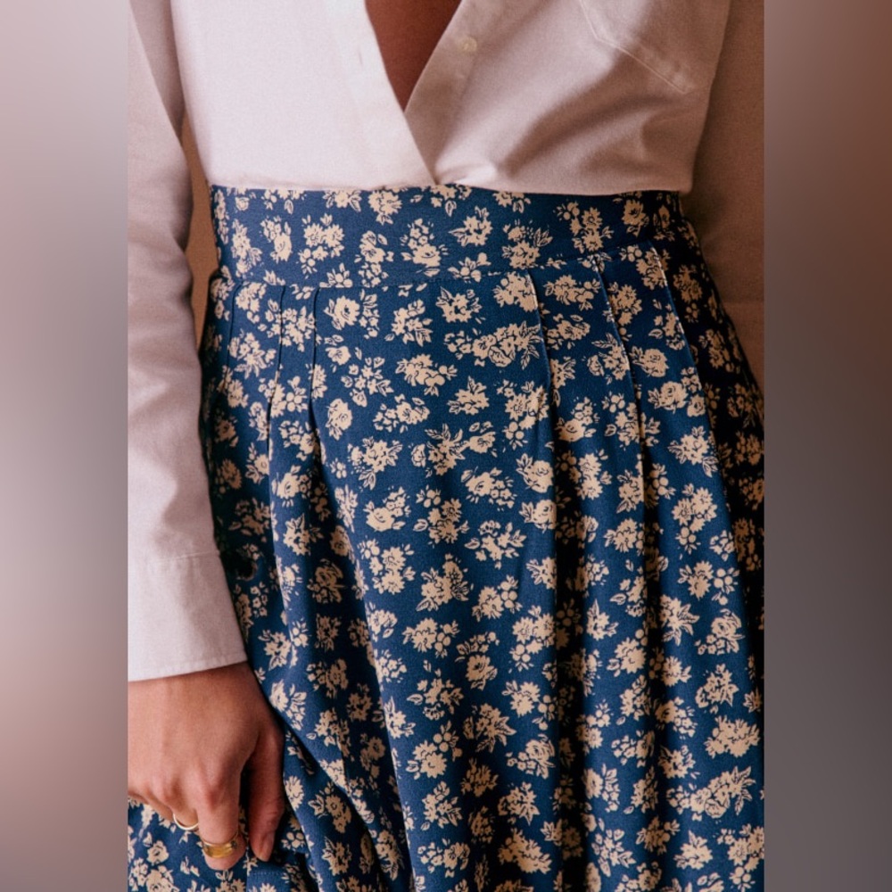 Sézane Alicia Skirt in Cara Print FR 42 / US 10 - Picture 2 of 16